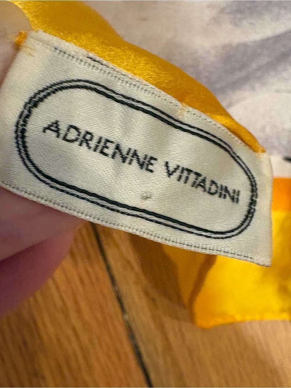 Adrienne Vittadini Floral & Polka Dot 100% Silk Scarf vintage designer luxury - Picture 2 of 3